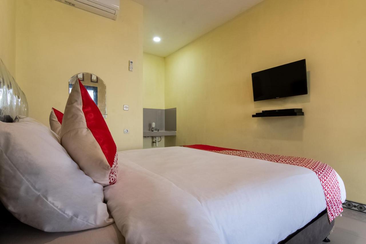 Oyo 3050 Hotasi Seaview Syariah Hotel Anyer Exterior foto