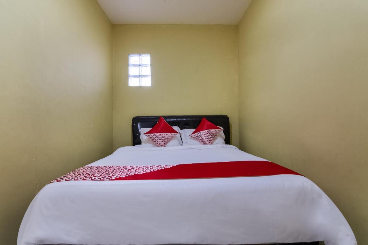Oyo 3050 Hotasi Seaview Syariah Hotel Anyer Exterior foto