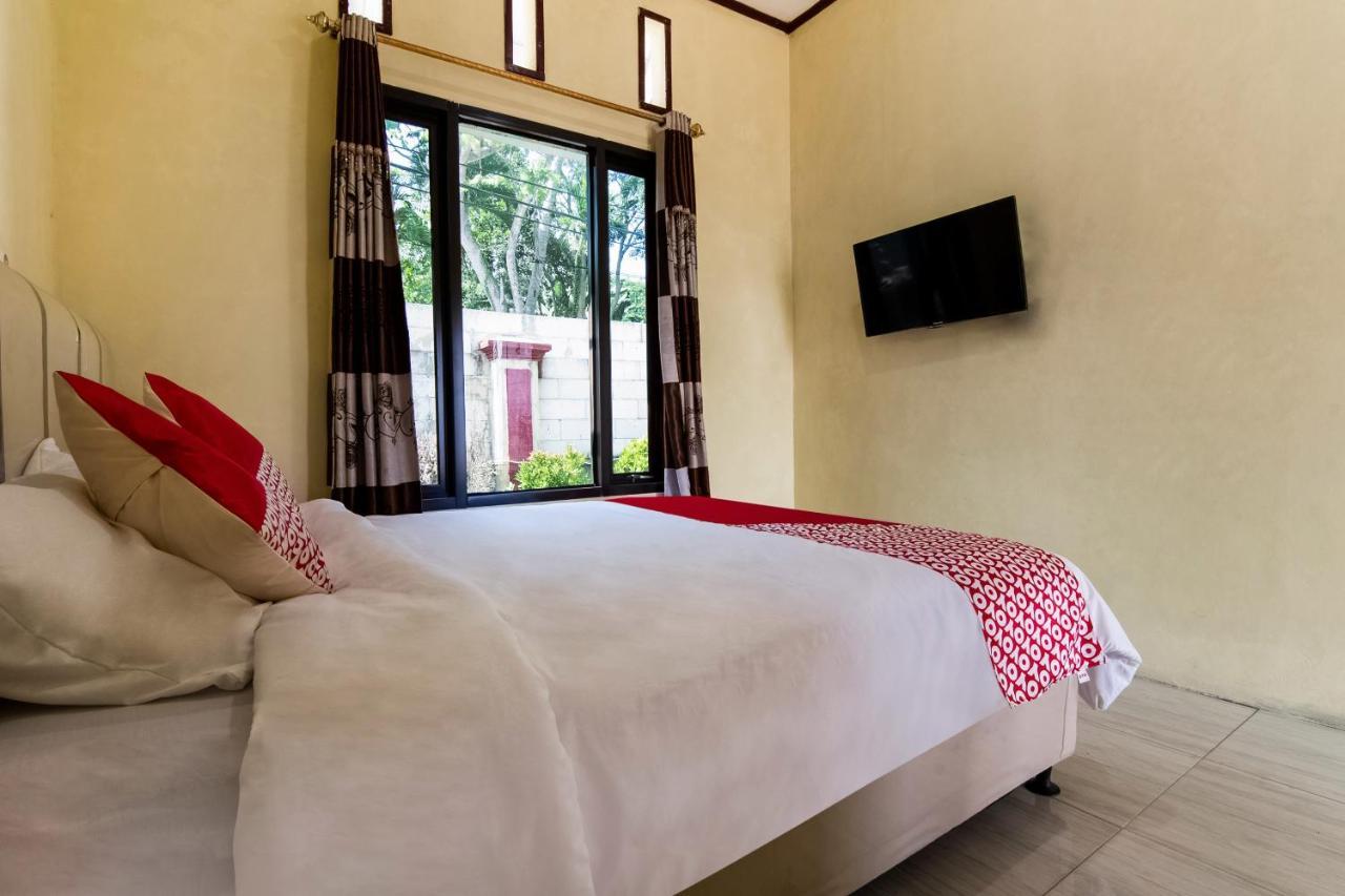 Oyo 3050 Hotasi Seaview Syariah Hotel Anyer Exterior foto