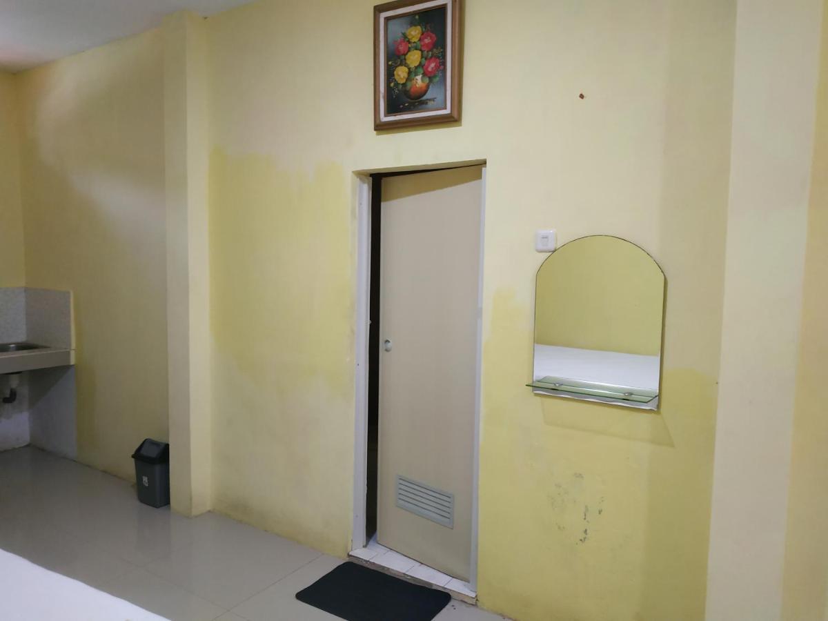 Oyo 3050 Hotasi Seaview Syariah Hotel Anyer Exterior foto