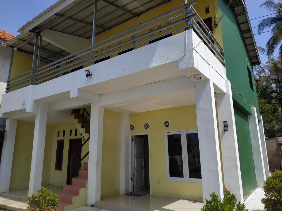 Oyo 3050 Hotasi Seaview Syariah Hotel Anyer Exterior foto